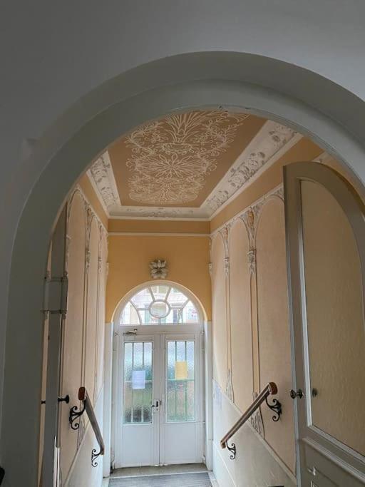 Altbau-Oase Der Eleganz: Stadtnaher Komfort Pur Wiesbaden Extérieur photo