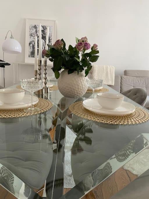 Altbau-Oase Der Eleganz: Stadtnaher Komfort Pur Wiesbaden Extérieur photo