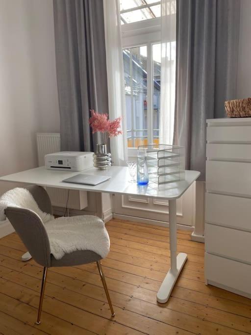 Altbau-Oase Der Eleganz: Stadtnaher Komfort Pur Wiesbaden Extérieur photo